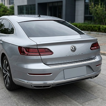 Nerez broušený kryt hrany zadního nárazníku Omtec VW Passat 2010+ sedan, VW Arteon 2018+ Nerez broušený kryt hrany zadního nárazníku Omtec VW Passat 2010+ sedan, VW Arteon 2018+