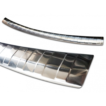 Nerez kryt- ochrana prahu zadního nárazníku Honda CR-V 2018-20 Nerez kryt- ochrana prahu zadního nárazníku Honda CR-V 2018-20