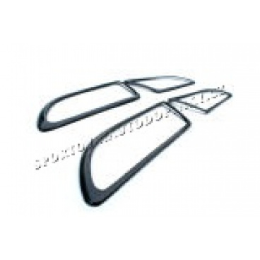 Škoda Octavia II - karbonové rámečky kolem vnitřních klik dveří Škoda Octavia II - karbonové rámečky kolem vnitřních klik dveří