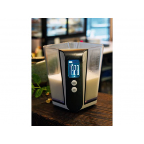 Váha kuchyňská s nádobou 1200 ml