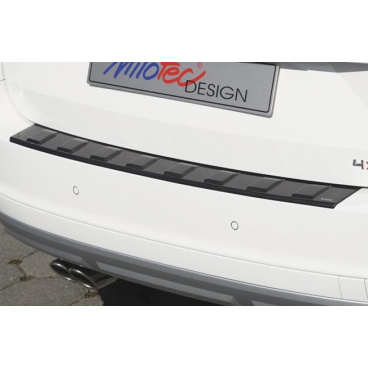 Práh pátých dveří s výstupky, černý lesklý "klavírlak" - Škoda Yeti Outdoor Facelift od r.v. 2013 Práh pátých dveří s výstupky, černý lesklý "klavírlak" - Škoda Yeti Outdoor Facelift od r.v. 2013