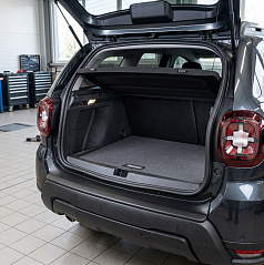 Masivní plastový kryt zadního nárazníku Dacia Duster 2018-24