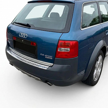 Nerez leštěný kryt horní hrany zadního nárazníku Audi A6 Allroad 1997-2005 Nerez leštěný kryt horní hrany zadního nárazníku Audi A6 Allroad 1997-2005