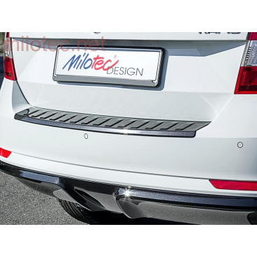 Škoda Rapid Spaceback 2013 – , práh pátých dveří s výstupky, ABS-černá metalíza Škoda Rapid Spaceback 2013 – , práh pátých dveří s výstupky, ABS-černá metalíza