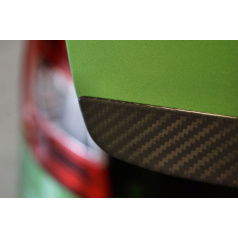 Spodní lišta zadních 5.dveří z pravého karbonu OMTEC Škoda Octavia III Combi 