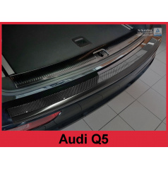 Carbon kryt- černá ochrana prahu zadního nárazníku Audi Q5 2008+