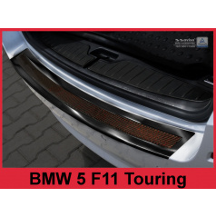 Carbon kryt- černá ochrana prahu zadního nárazníku BMW 5 F11 kombi 2010+