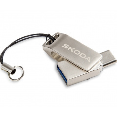 Originální klíčenka Škoda s USB 32 GB